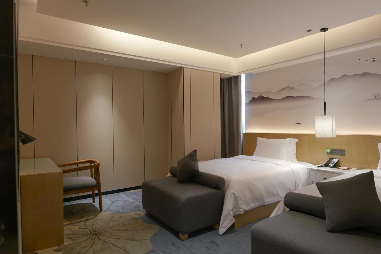 Paco Hotel Shenzhen Luohu Port 외부 사진