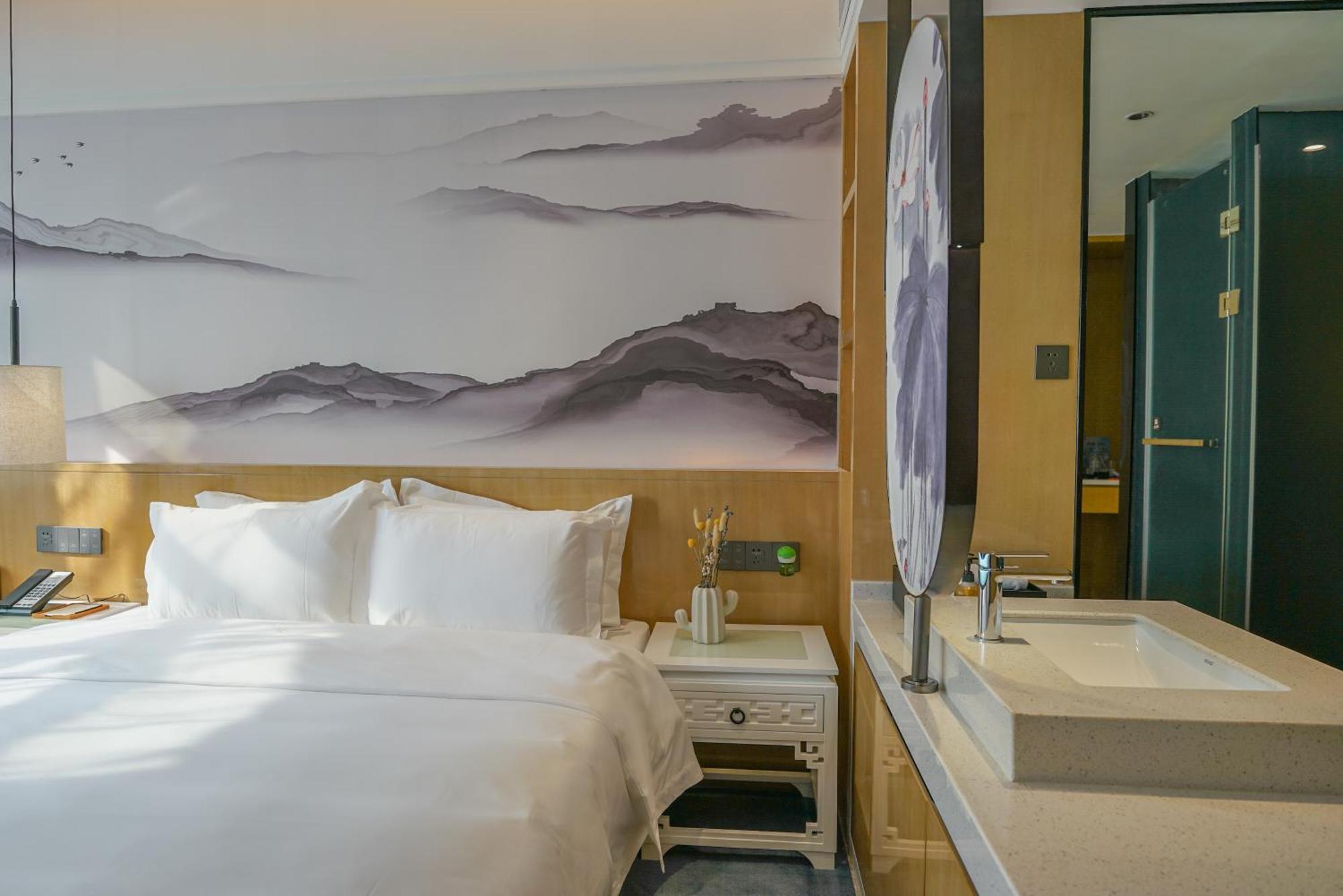 Paco Hotel Shenzhen Luohu Port 외부 사진